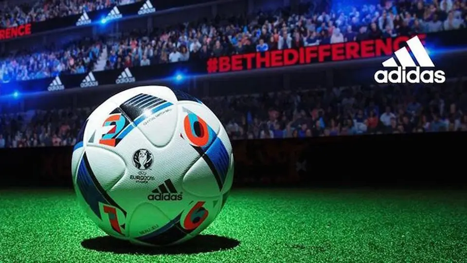 RÉCORD te obsequia el Beau Jeu, balón de la Euro 2016