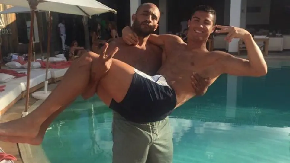 Cristiano Ronaldo, 'recién casado' con peleador marroquí