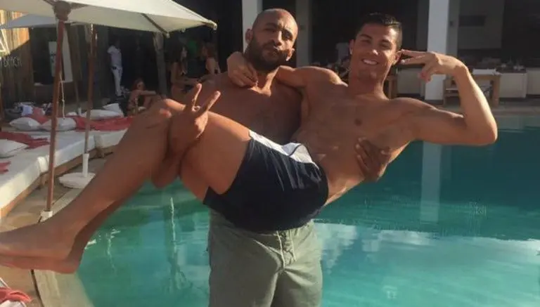 Cristiano Ronaldo, 'recién casado' con peleador marroquí