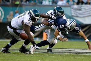 Tony Romo sería baja de Vaqueros al menos 2 meses