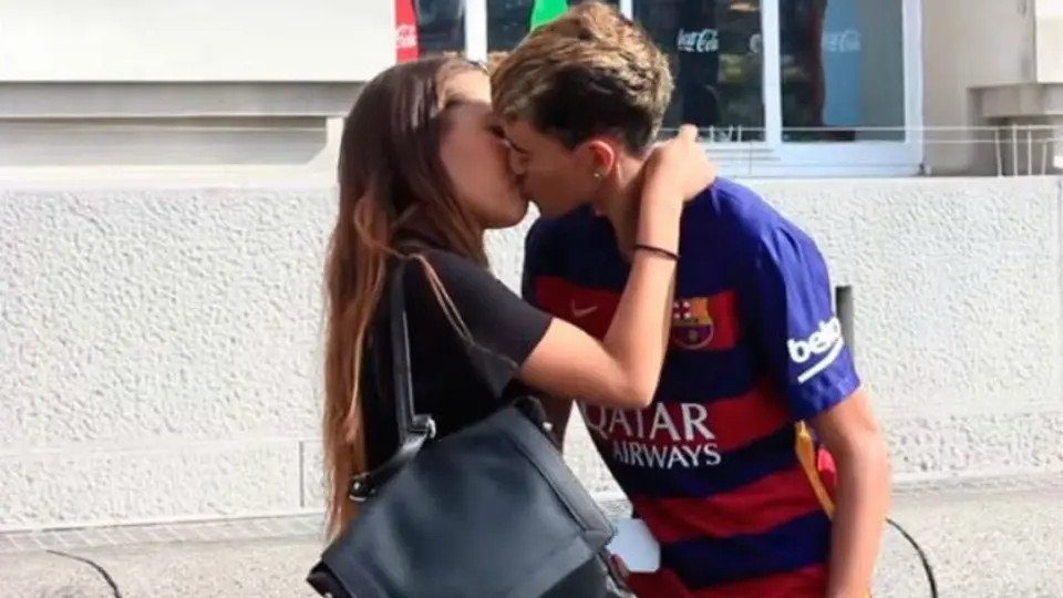 Falso Neymar besa a chicas en Londres