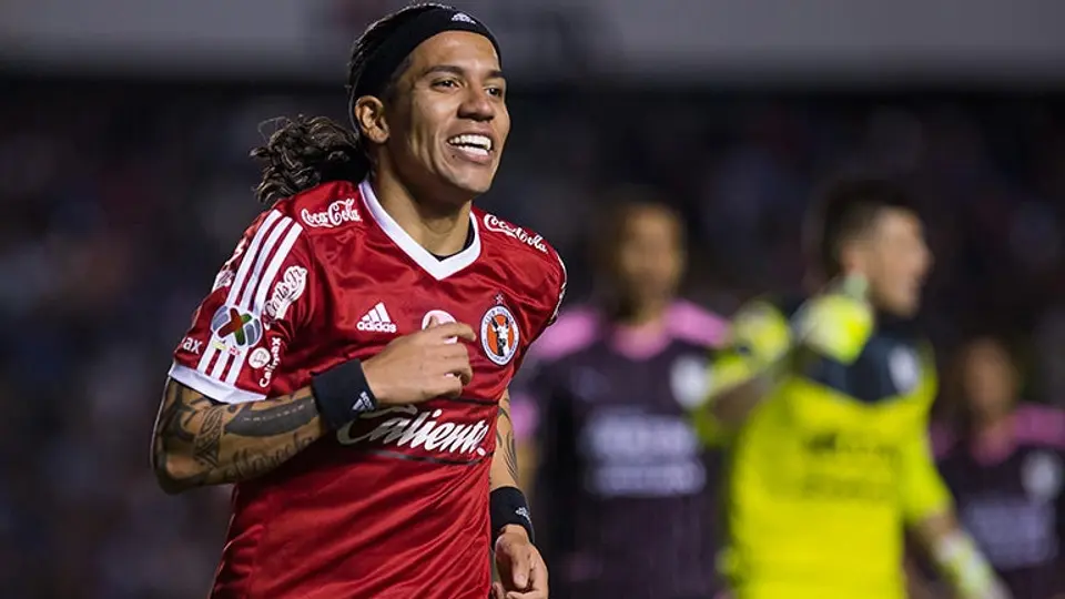 Xolos quiere sorprender a Rayados en su casa