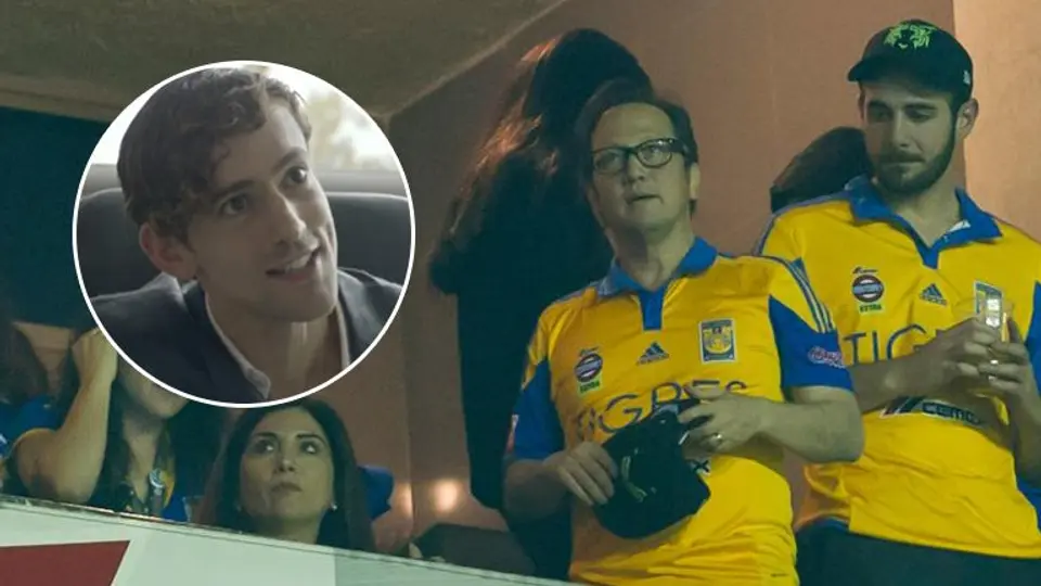 Rob Schneider, 'de fiesta' con presidente de Club de Cuervos