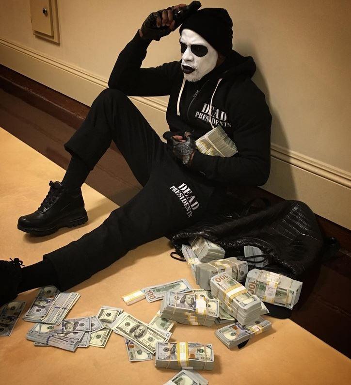 FLOYD MAYWEATHER