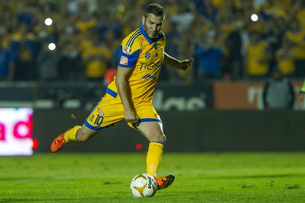 CÉSAR VICUÑA