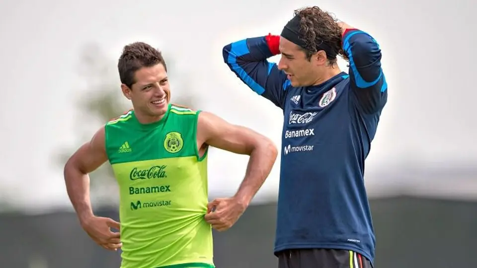 Ochoa 'extraña' a Chicharito en retas de Mario Kart con el Tri