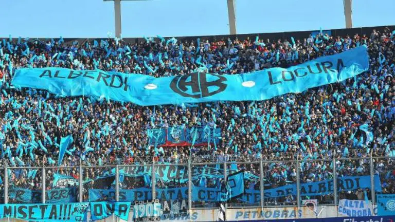 Fans de Belgrano dedican canción de 'El Chavo' a Talleres