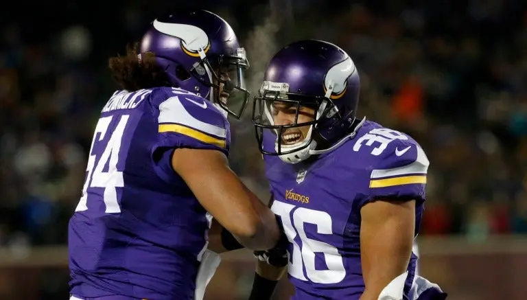 Vikingos aplasta a Gigantes y consigue su pase