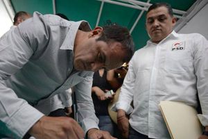 Gobernador de Morelos denuncia insultos de Cuau