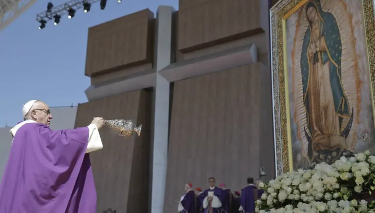 Papa Francisco pide evitar la corrupción en Ecatepec
