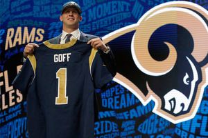 Rams eligen al QB Jared Goff con el primer pick del Draft