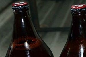 Hombre muere tras ingerir 25 'caguamas'