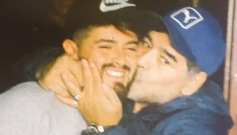 Maradona reconoce a su hijo después de 30 años