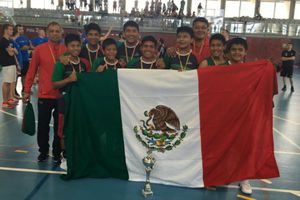 Niños triquis conquistan la Copa Barcelona 2016