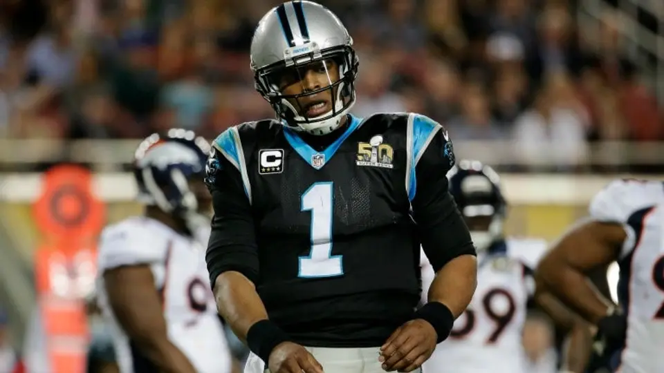 Cam Newton vive 'pesadilla' en el SB 50