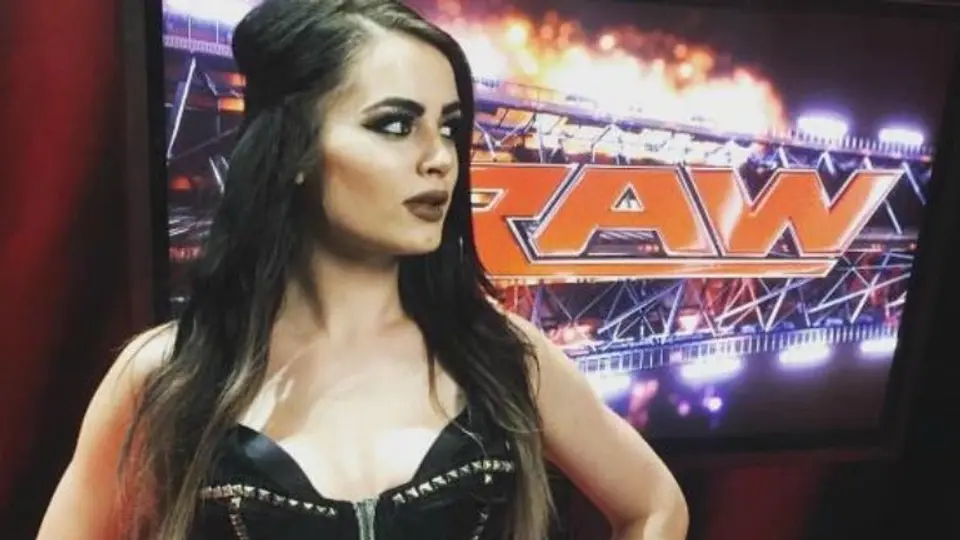 Paige recibe suspensión de WWE por 30 días