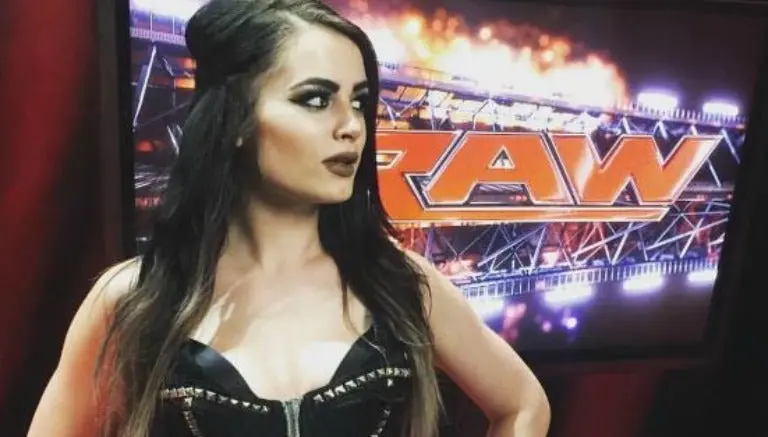 Paige recibe suspensión de WWE por 30 días