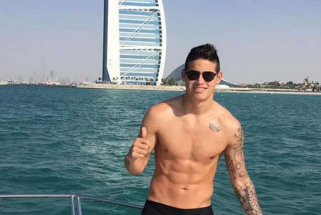Futbolistas vacacionan como cracks
