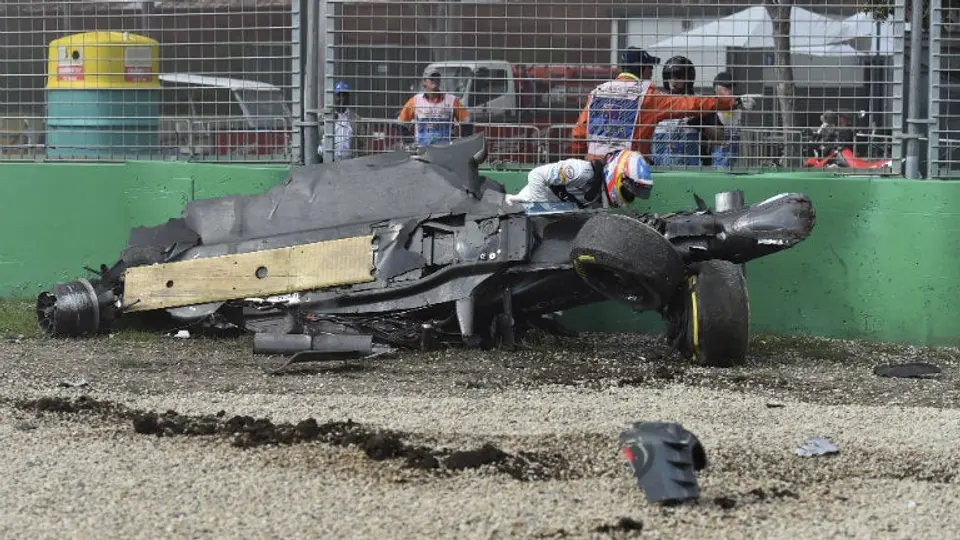 'Estoy vivo por medidas de seguridad de la FIA': Alonso