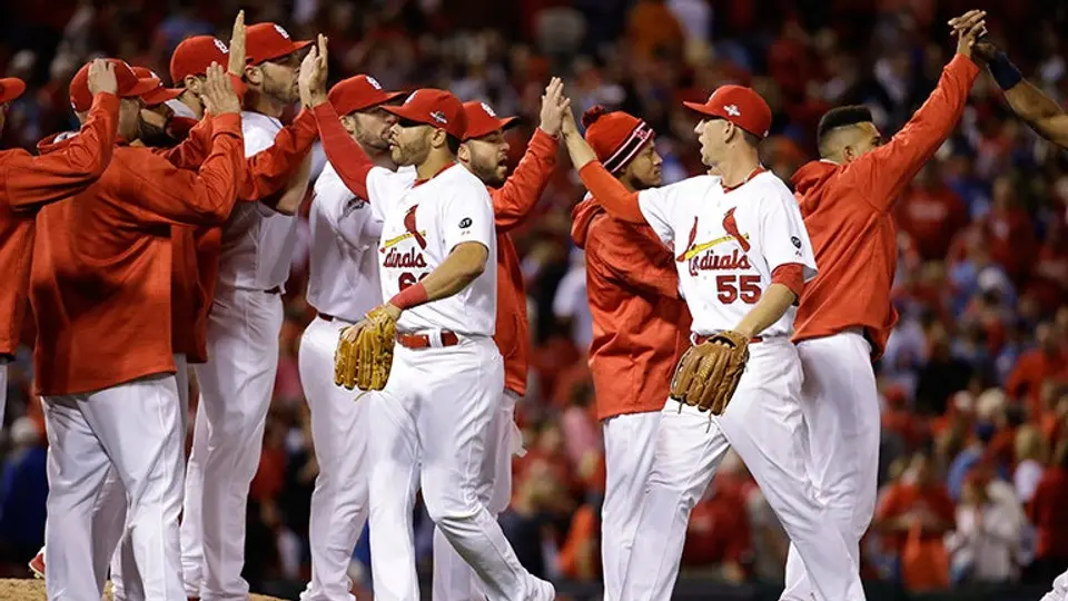 San Luis vence a Chicago en el primero de la Serie