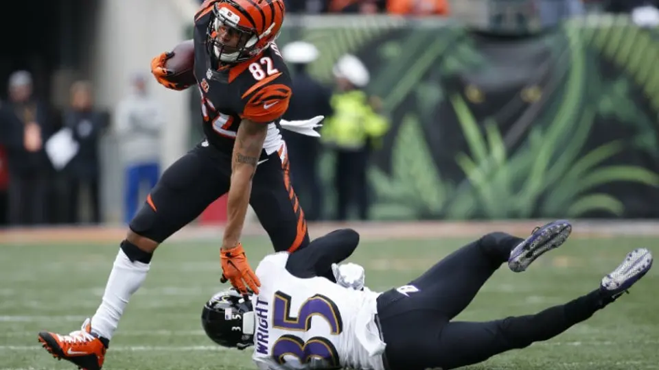 Cincinnati supera a Cuervos con facilidad