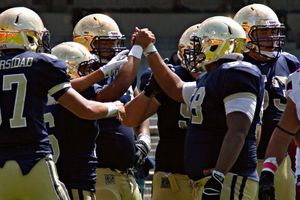 Pumas CU propina paliza a Burros Blancos