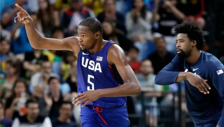 Estados Unidos aplasta a China en su debut en Río