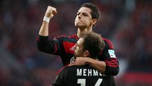 Chicharito y Fabián, felices tras liberación de Pulido