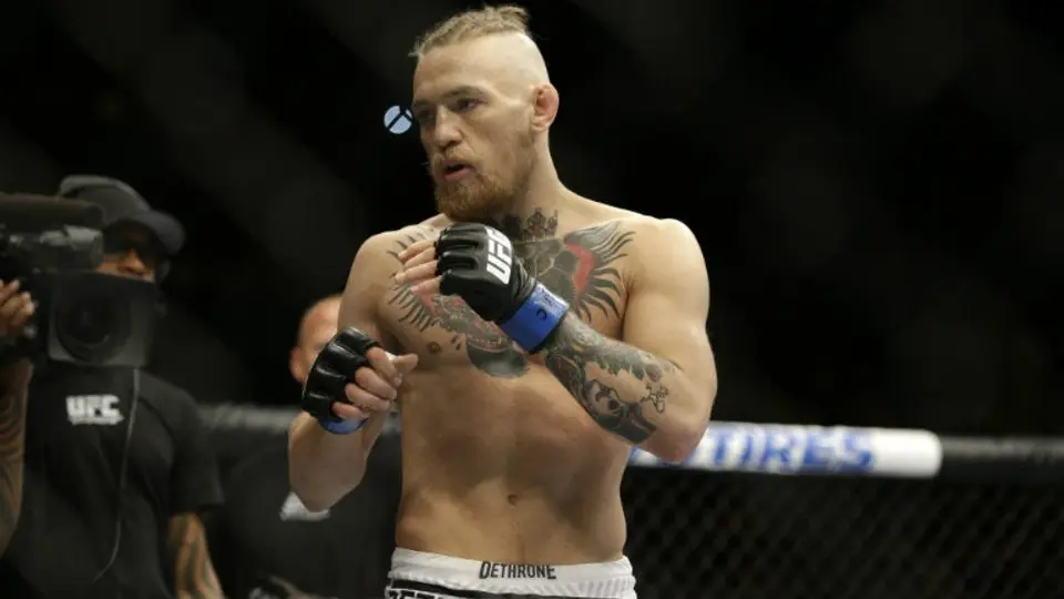 Dana White pronostica derrota de McGregor contra Dos Anjos