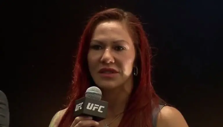 Cyborg promete noquear en su debut en UFC