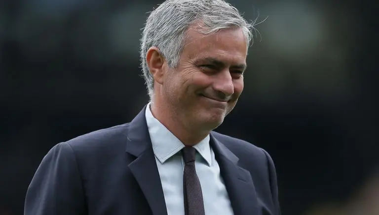 Mourinho, el DT que quiso 'partirle la cara' a Wenger