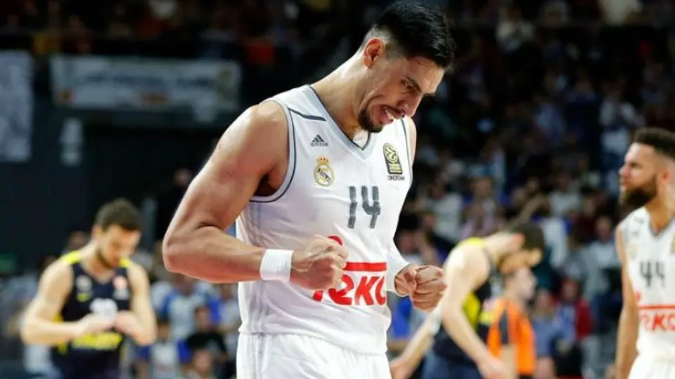 Ayón, elegido el mejor de diciembre en la Euroliga
