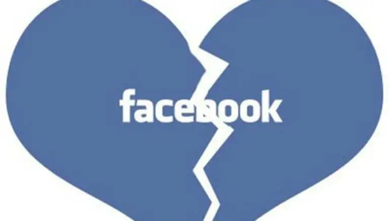 Facebook ayudará a usuarios a olvidar al ex