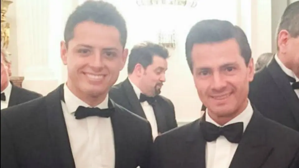 Chicharito y EPN se reúnen en cena de gala