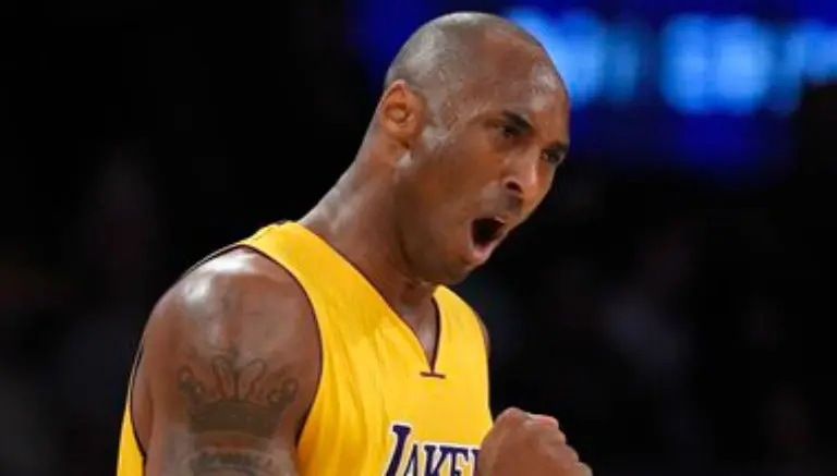 Kobe Bryant anuncia su retiro del basquetbol