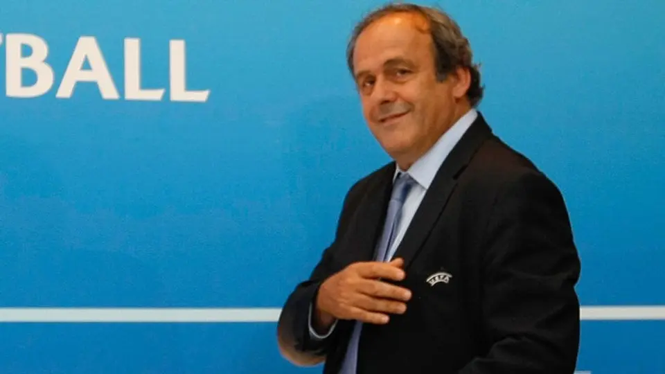 Platini, fuera de la lista de candidatos a la FIFA