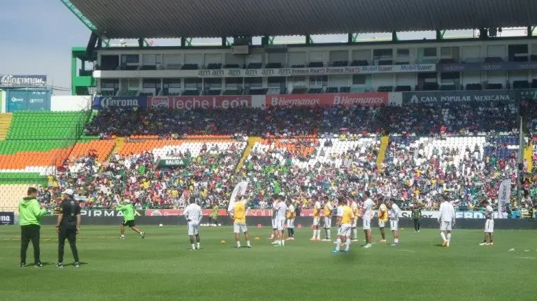 Futbol mexicano se suma al festejo de Día del Niño