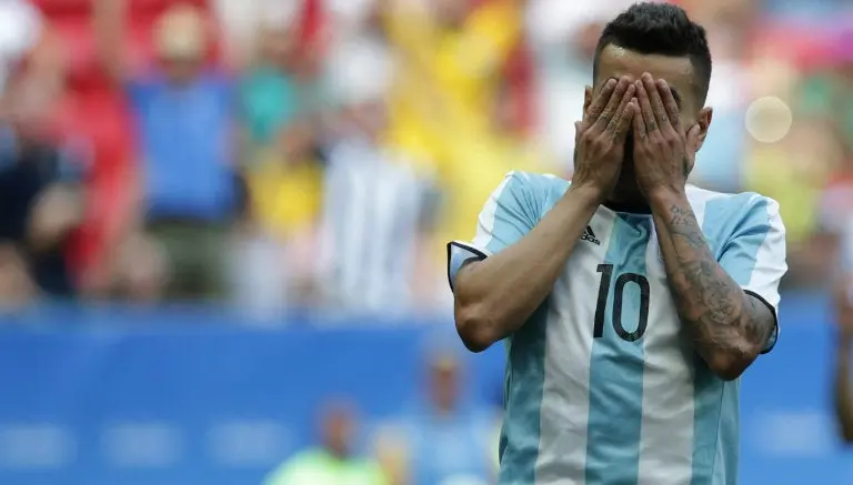 Argentina empata contra Honduras y queda fuera de Río 2016