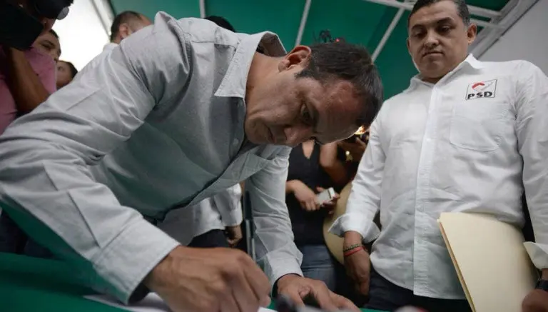 Cuauhtémoc Blanco envía carta a EPN en busca de apoyo
