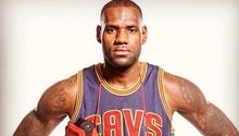 LeBron James firma contrato con Cleveland por 100 mdd
