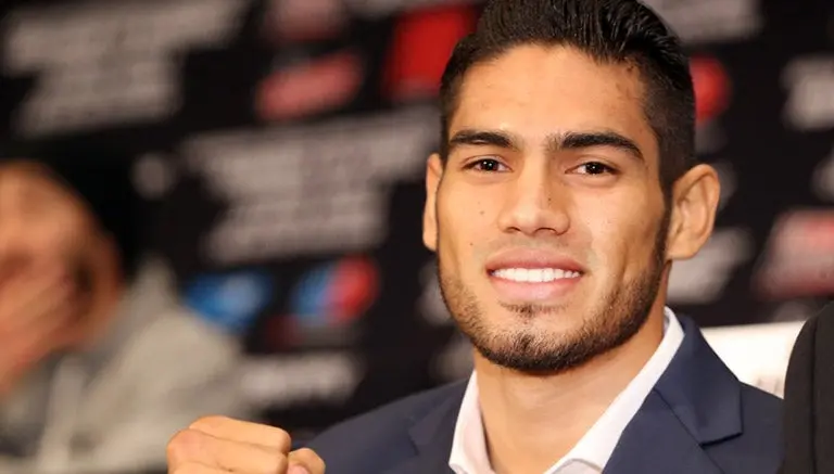 Zurdo Ramírez, por corona histórica en boxeo mexicano
