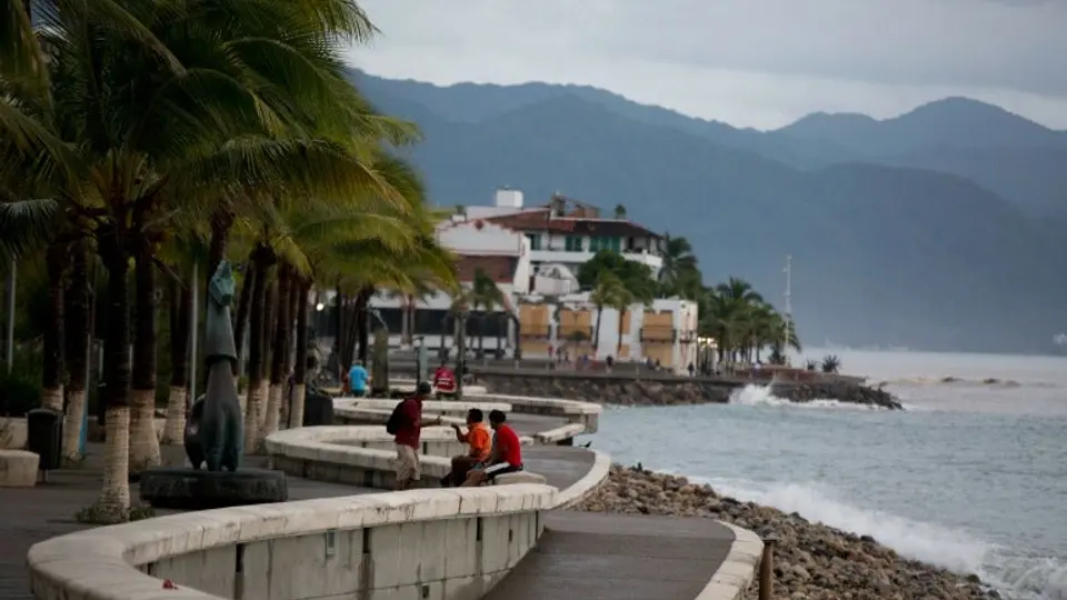 Huracán 'Patricia' se degrada a tormenta tropical