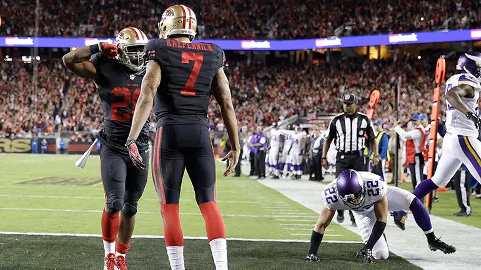 San Francisco derrota a Minnesota en primer MNF