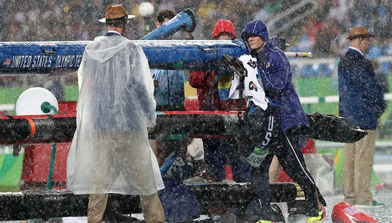 Atletismo, suspendido por tormenta en Estadio Olímpico