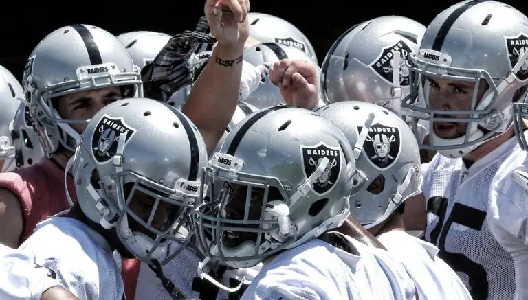 NFL México recibe quejas tras preventa de boletos