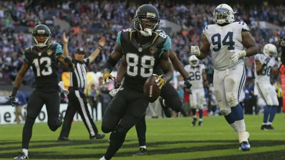 Jacksonville consigue su primer triunfo de la temporada