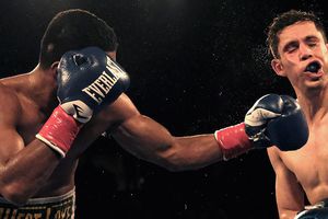 'Chocolatito' González le arrebata la corona a Cuadras