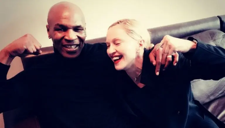 Mike Tyson y sus shows fuera del ring
