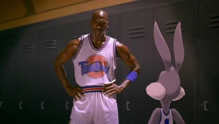 Jersey que usó Jordan en 'Space Jam' será subastado