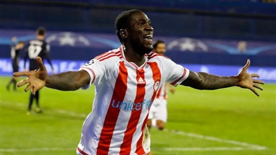 Olympiacos se impone por la mínima al Zagreb